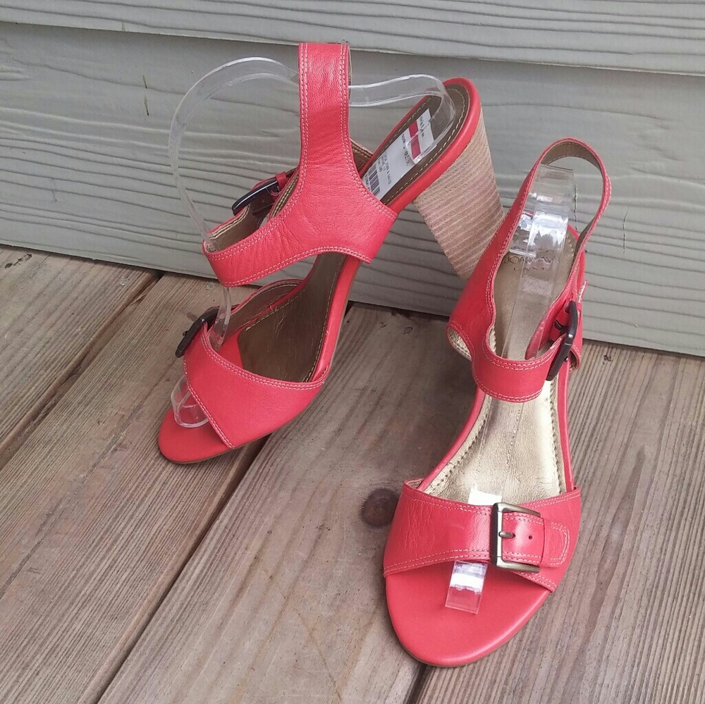 Circa Joan & David Pink Leather Women's Sandals 11